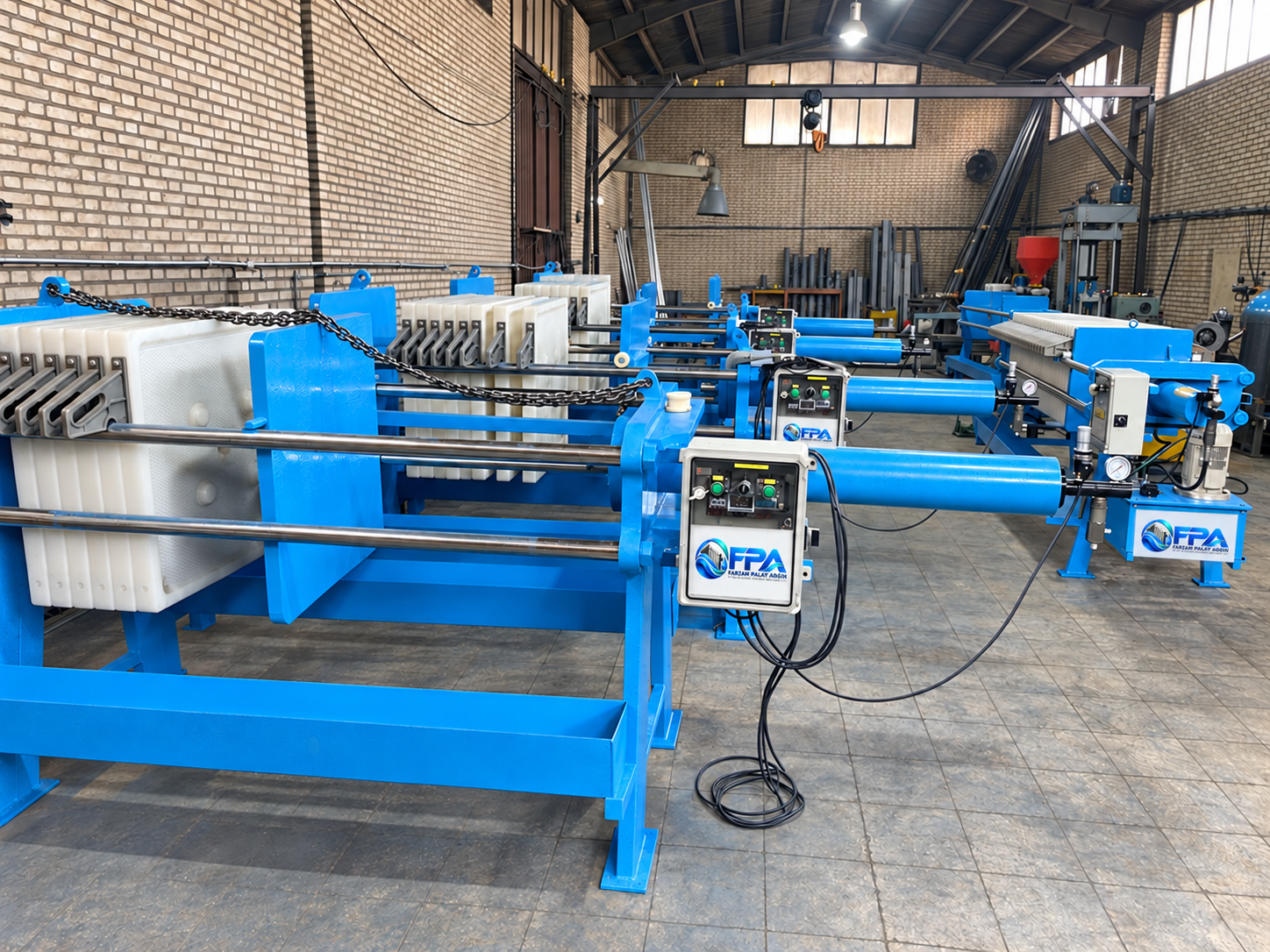 دستگاههای فیلتر پرس در کارگاه فرزام پالای آبگین با نشان رسمی FPA